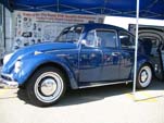 VW Bug in stock paint color L633 - VW Blue